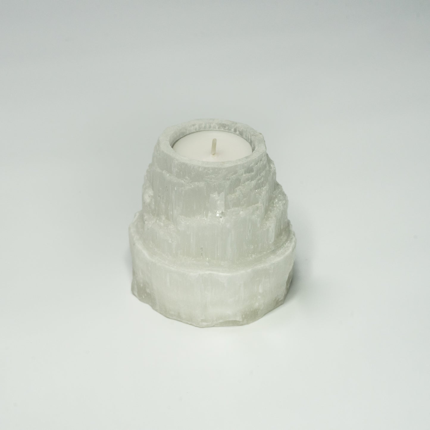 Selenite candle holder mountain top (white)